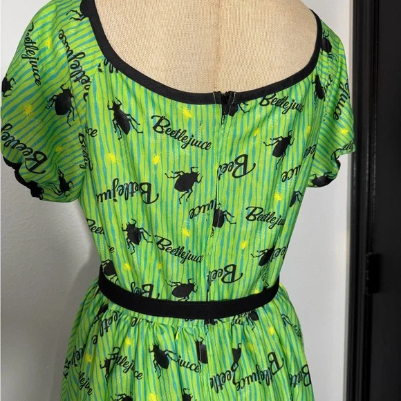 Unique Vintage × Beetlejuice Hannah Green Striped Pinup Dress ( Dress Only ) - Picture 4 of 9